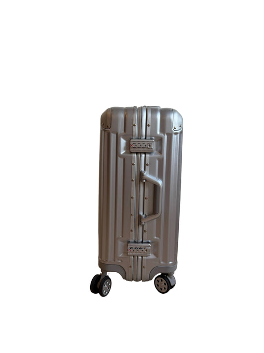 ［渋谷店受取］レジェンドウォーカー 5509GRACE 51L（3-5泊） マットシルバー/LEGEND WALKER