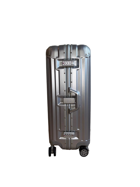 ［渋谷店受取］レジェンドウォーカー 5509GRACE 83L（5-8泊） マットシルバー/LEGEND WALKER